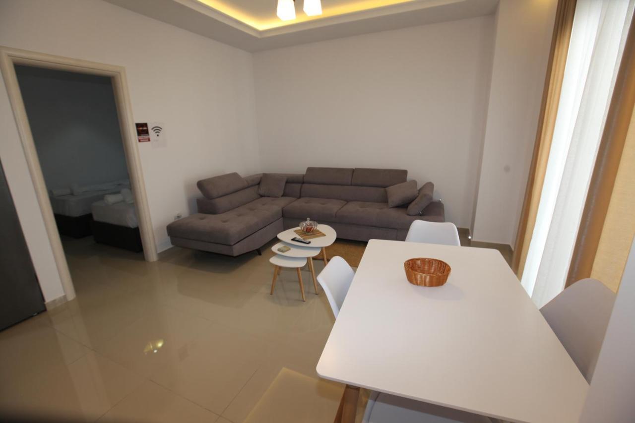 Deda Apartament Saranda